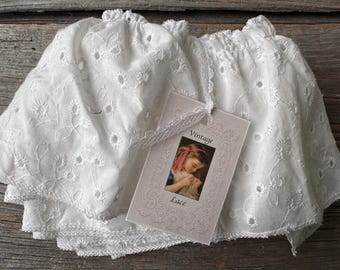 Vintage White Eyelet Cotton Lace, Handmade Ruffle Trim (70 x 4.5 inches)