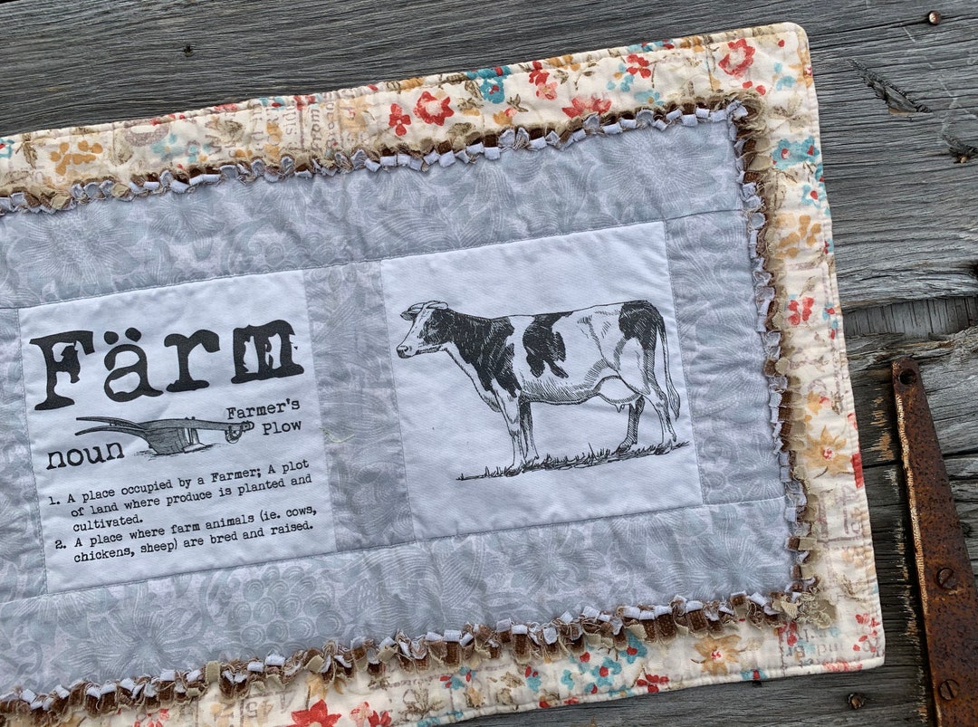 Handmade Placemat Hot Plate Pad Kitchen Home Decor Farm Animal Cow