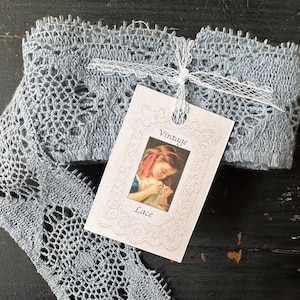 VINTAGE and NEW LACE Vintage Cotton Blue Trim Lace Size 77 x 2 inches