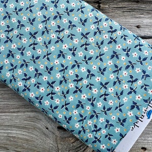 Quilting Fabric PRAIRIE by Lori Holt for Riley Blake Designs Bee in my Bonnet Fabrics Cotton for Quilting Crafts Sewing Apparel Blue