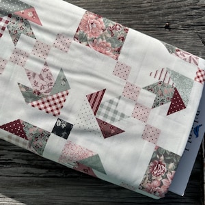 FABRIC A Walk on the Prairie by Modern Prairie for Quilting and Apparel Riley Blake Designs Floral Pattern in Patchwork Design