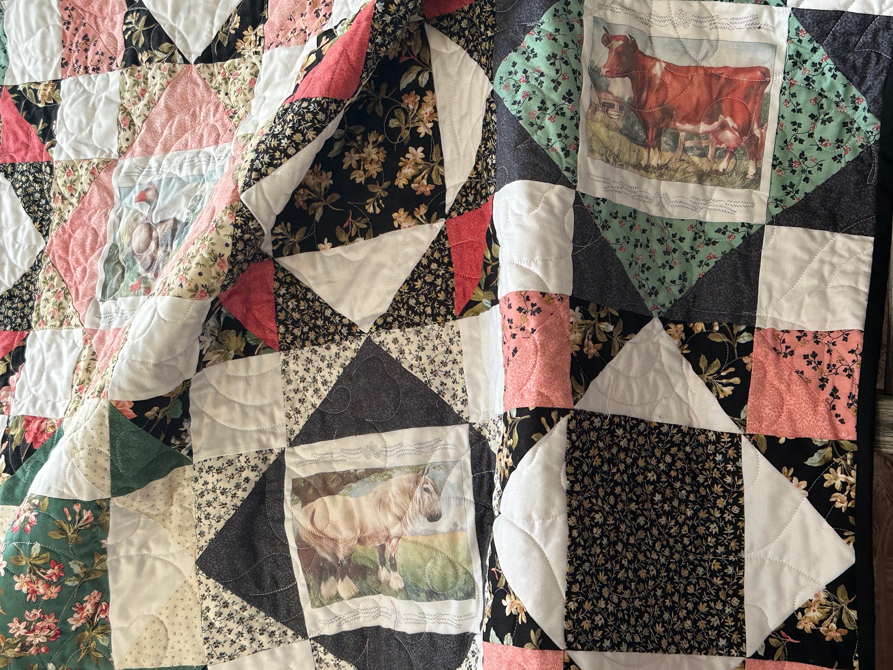 動物柄 キルト アメリカンヴィンテージ Handmade Farm Animal Quilt: Vintage Printed Cotton Patchwork, 57