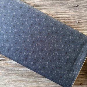 FABRIC MARCUS FABRICS Stone Cottage by Pam Buda Quilt Apparel Quality Cotton