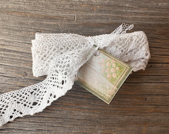 LACE NEW White Cotton Lace Trim Size 40 x 01.25 inches
