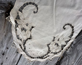Antique Cutwork Embroidered Table Runner or Dresser Scarf Linen Floral Designs Off White Vintage Home Decor 33" x 15.5"