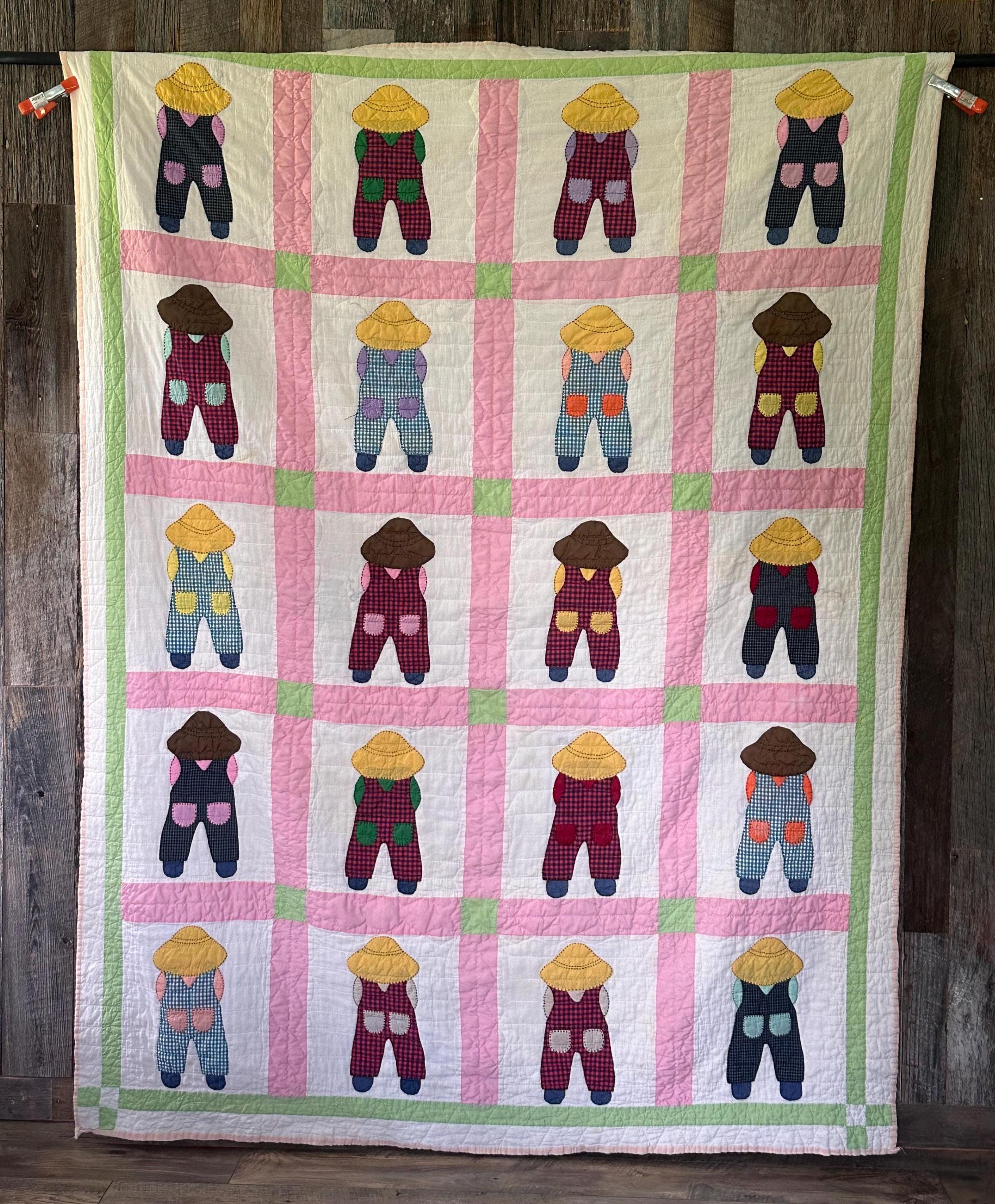 1940年代のパッチワークアップリケ手縫いキルトアンティークキルト