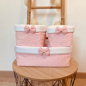 Panier à lingettes à noeud /panier à couches bébé/Panière en tissu/Panier de rangement / Panier table à langer /Double gaze à pois doré Rose blush pois doré