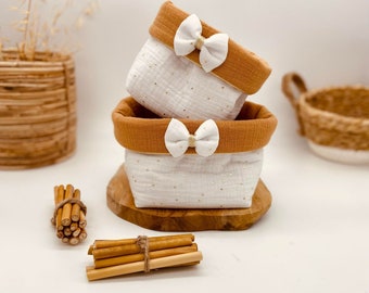 Set of 3 golden white and camel bow baskets