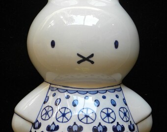 Royal Delft Blue LARGE Handpainted Miffy (porceleyne Fles Royal Delft Blue LARGE Handpainted Miffy (porceleyne Fles
