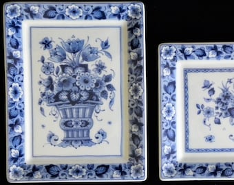 Royal Delft blue TWO handmade Blueware plates with flower baskets (Porceleyne Fles, with gift boxes)