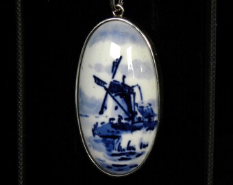 Royal Delft blue handpainted medallion in silver frame, windmill decor (Porceleyne Fles, with gift box)