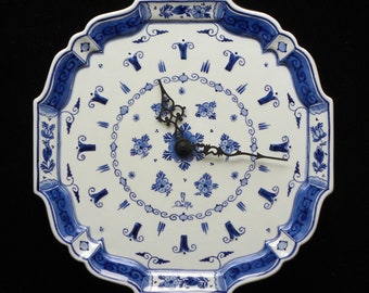 Royal Delft blue (1982) handpainted wall clock (Koninklijke Porceleyne Fles)