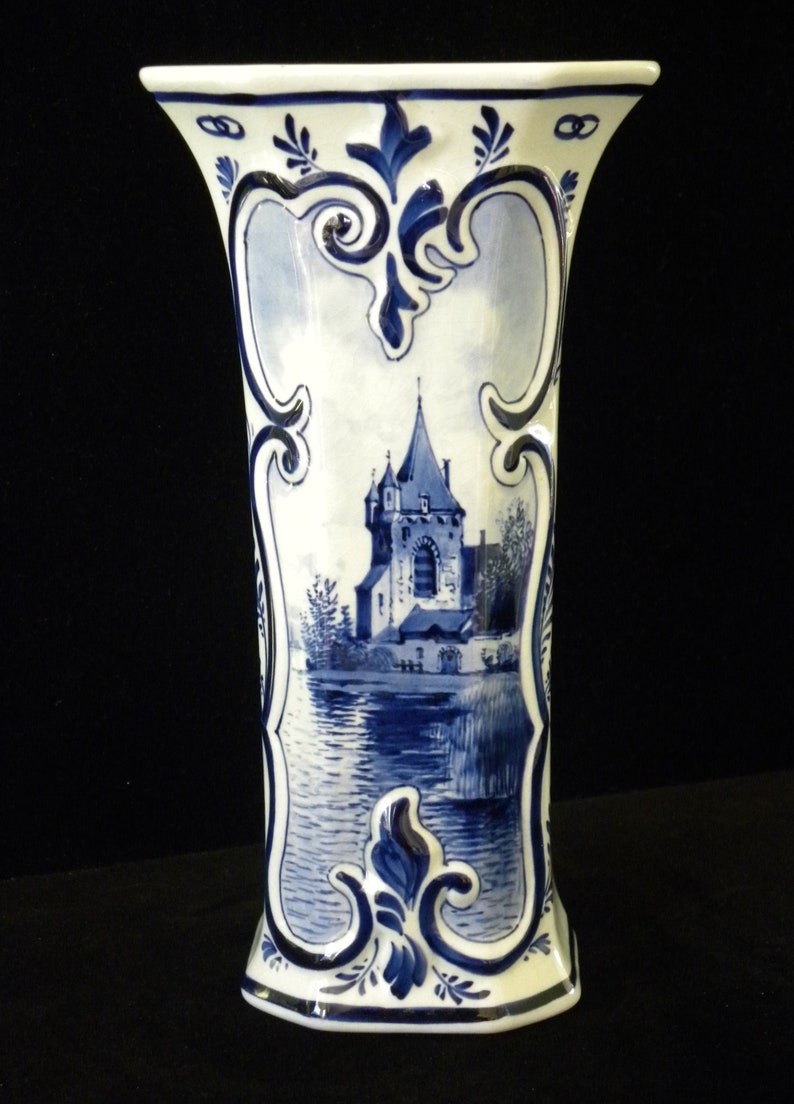 Royal Delft rare antique 1908 VERY LARGE handpainted two-piece kaststel: covered pul & beaker vase w. romantic scene Porceleyne Fles image 4