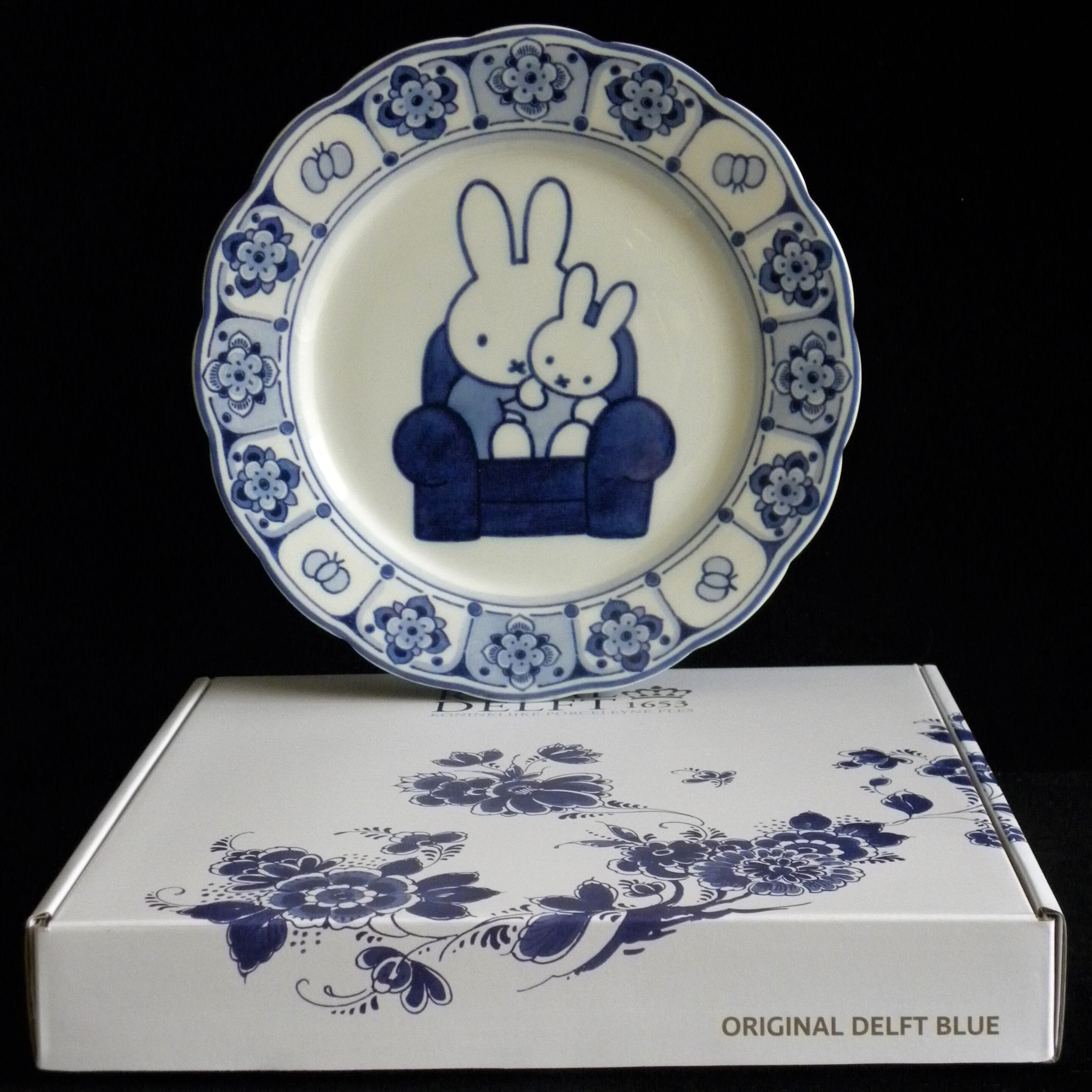 Royal Delft blue handmade Miffy plate (Porceleyne Fles, with gift