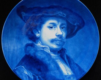 Royal Delft blue (1972) LARGE handpainted plate with Rembrandt van Rijn self-portrait (Porceleyne Fles)