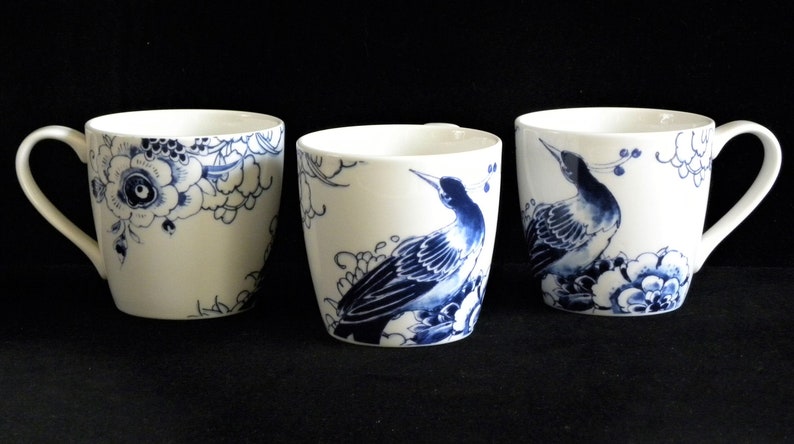 Royal Delft blue THREE handmade porcelain peacock mugs Porceleyne Fles, with gift bag image 1