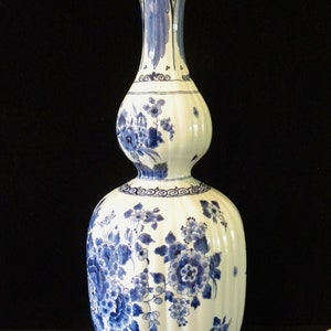 Royal Delft blue 1981 LARGE handpainted ribbed double-gourd lampbase, model Japanse fles Porceleyne Fles image 3