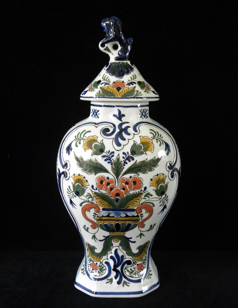 Royal Delft polychrome 1976/ 1977 handpainted three-piece kaststel: two beaker vases and covered pul Porceleyne Fles image 2