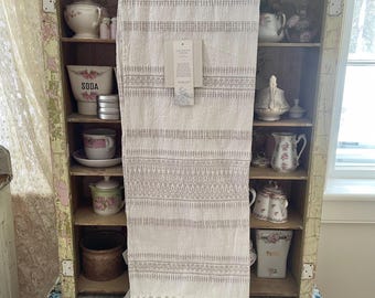 Rachel Ashwell shabby chic Colab  fringed knotted throw new old stock original wooden hanger one left