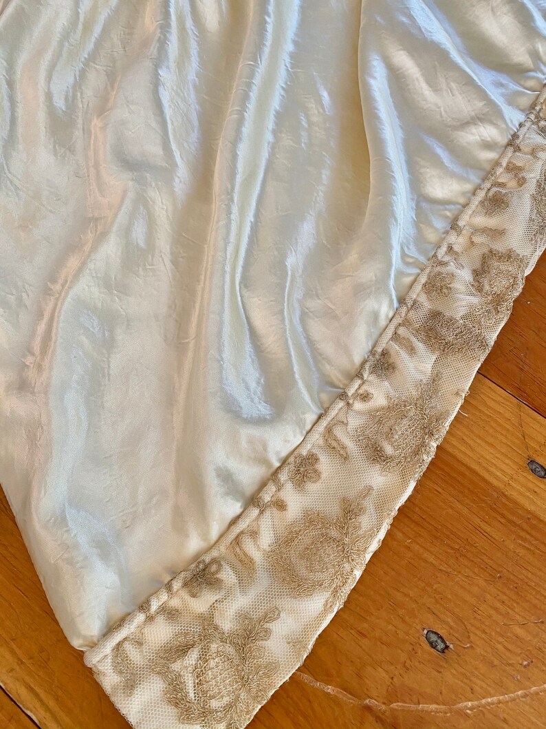 Incredible vintage satin with lace overlet wedding coverlet Etsy