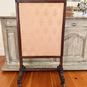 Rare 19thC Antique petite room / dressing screen with fold out sides original dusky pink roses brocade on oak and castors 3 panels!