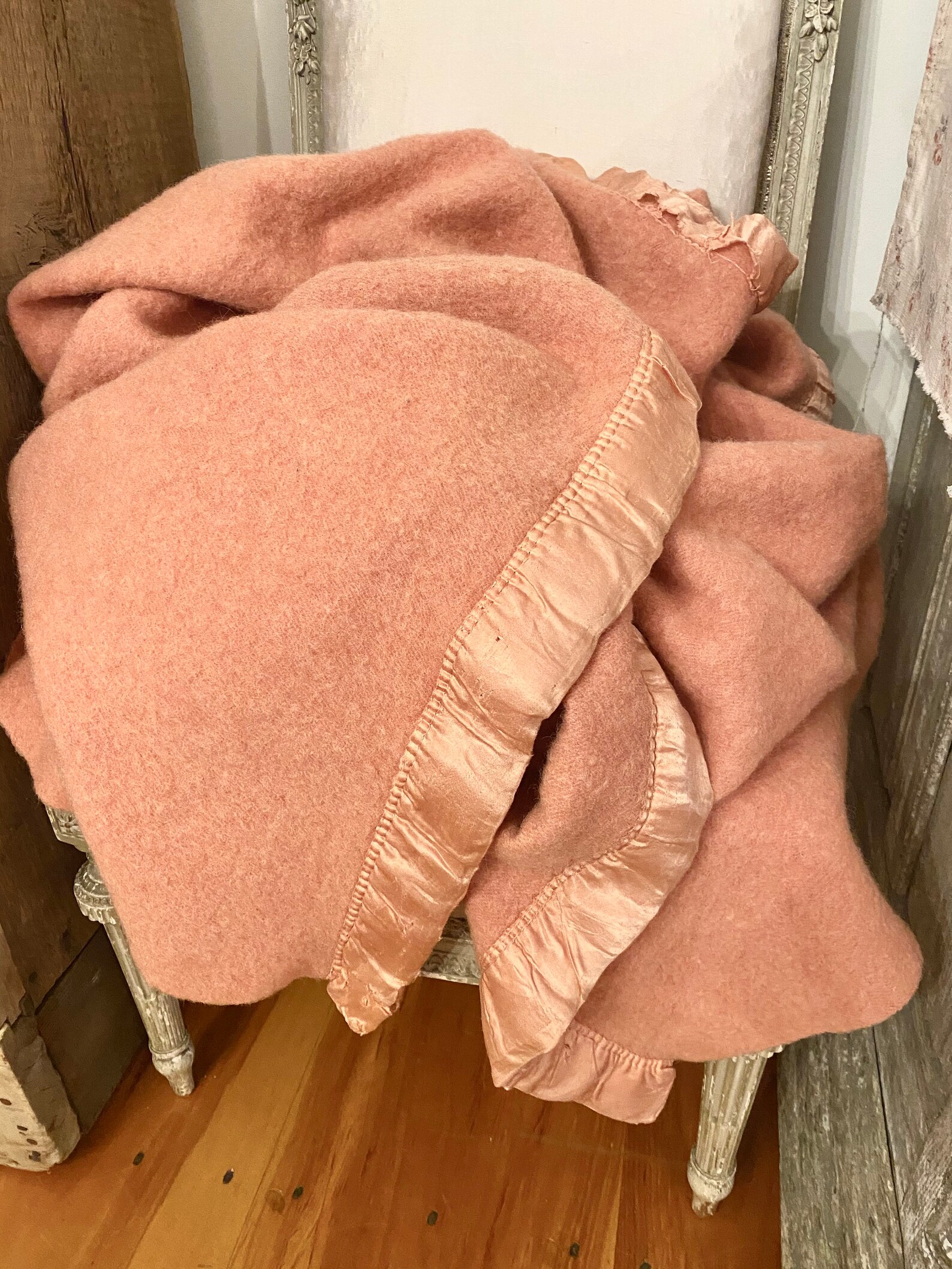 Very early Chatham wool blanket with satin . Salmon and pink Etsy
