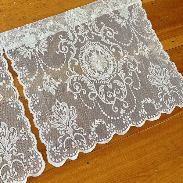 Soooo pretty shabby white vintage net lace cotton blend cafe curtains pair 3 pairs available sold separately (by the pair)