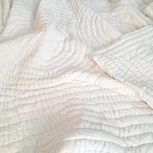 Luxury White Pure Cotton Comforter | Hand-Stitched Warm Quilt | Handmade White Razai Twin Comforter | Soft Cozy Bedding | Boho Bedroom Decor