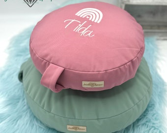 Coussin de sol / coussin de siège KITA / coussin de siège pour enfant / personnalisable avec son nom / en softshell adapté à l'extérieur avec housse amovible