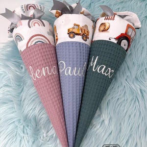Cône d'école personnalisé en piqué gaufré et popeline • Cadeau d'inscription scolaire avec nom + motif • Sélection de tissus • Coussin utilisable • Pièce unique faite à la main