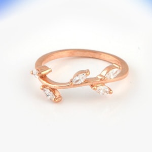 14K Gold Filled Dainty Marquise Ring, Wedding Gift Ring, Floral Engagement Ring, Bridesmaid Gift Ring, Gift For Women, Christmas Gift Rings