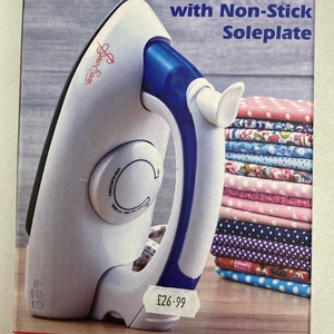 PRYM Mini Steam Iron, Travel Quilting Iron, Travel Steam Iron With  Measuring Cup and Carrying Bag, With UK Plug -  Israel