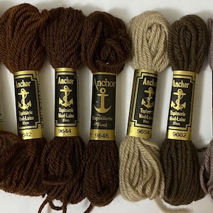 Anchor Tapisserie wool. 10m skeins 100% pure new wool. Embroidery, tapestry, needlepoint, canvas