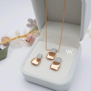 18K 14K 10K Gold Diamond Charm Pendant Necklace / Natural Diamond / Lucky Pillow Charm Necklace / Cluster Diamond Fine Gold Jewelry