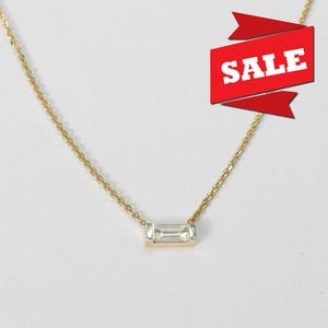 Diamond Baguette Necklace 18K 14K 10K Solid Gold / Solitaire Baguette Diamond Necklace / Dainty Everyday Necklace / Birthday Gift