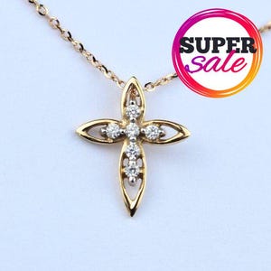 Sierlijke diamanten kruisketting: massief 14 kt gouden religieuze hanger