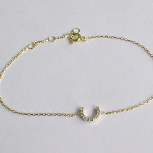 Lucky Horseshoe Bracelet / Diamond Horseshoe Charm Bracelet / Bracelet for Women / 18K 14K 10K Gold  Mini Delicate Chain Bracelet / Lucky