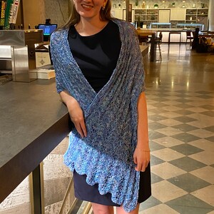 Glam Shells shawl - lacy summer weight shawl with a sparkle thread