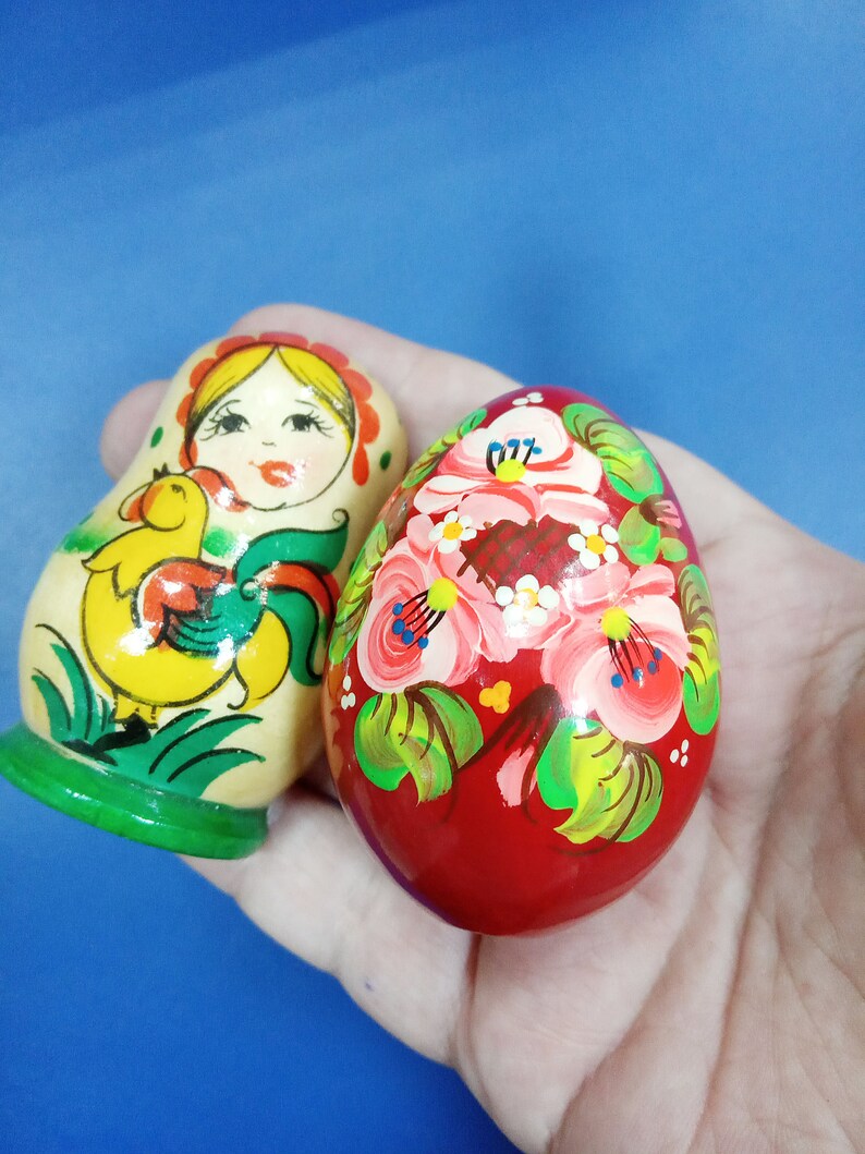 Easter egg Set 2 souvenir Magnet matryoshka