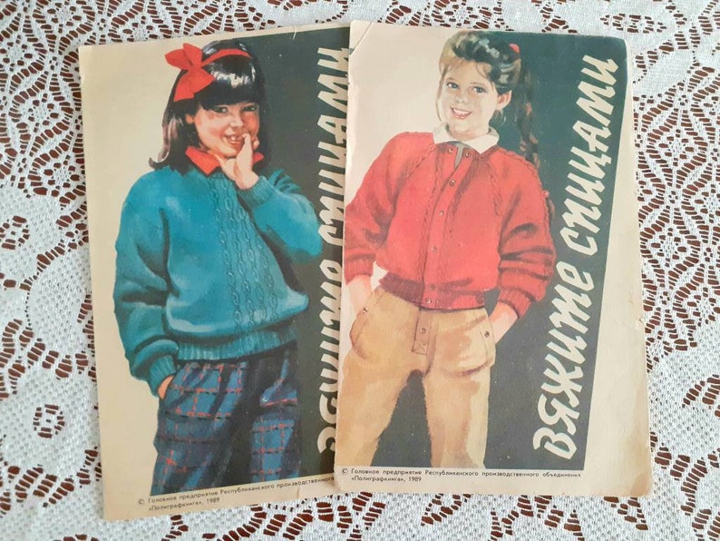 2 pcs Knitting Magazine 1989, vintage knitting magazine, fashion
