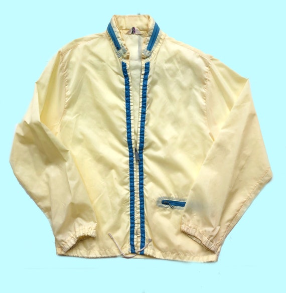 60s/70s pale yellow nylon windbreaker jacket