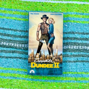 Crocodile Dundee 2 (VHS,1988) Action Movie