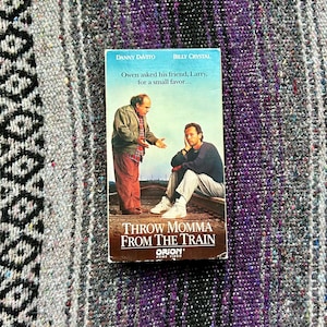 Throw Momma from the Train (VHS, 1987) Comedy Movie