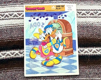 Vintage 1980 Walt Disney Donald Duck Daisy Duck Nephews Jigsaw