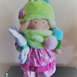 Complete fabric doll tutorial and patterns in English