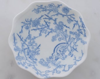 Petit bol Coalport, motif dragon bleu et blanc