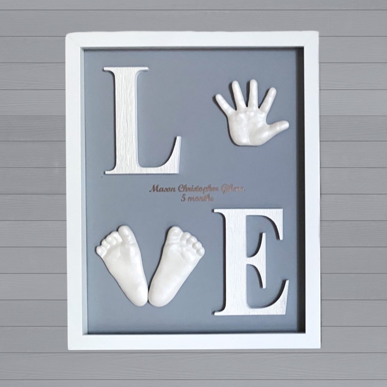 DIY hand and feet casting kit for baby, LOVE frame nursery decor, infant hand and foot mold kit, baby handprint and footprint custom gift 画像 1