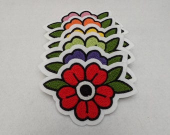 Chainstitch Flower Patch - Available in Different Colors - Sew On
