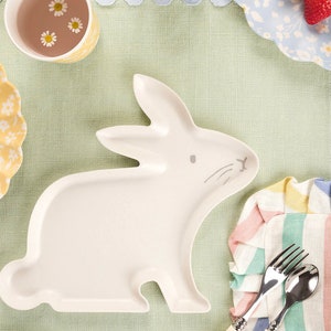 Easter Plates - Bamboo Plates - Reusable Plate - Bamboo Washable Plate - Pastel Plate - Pastel Tablescape - Bunny Plates - Easter Tablescape