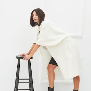 White Cape Coat • Women&#39;s Winter Coat with Wide Sleeves and Feminine Style • Warm and Stylish, Easy to Wear Loose Coat